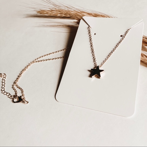 Gold Dainty Shooting Star Necklace - Picture 2 of 3
